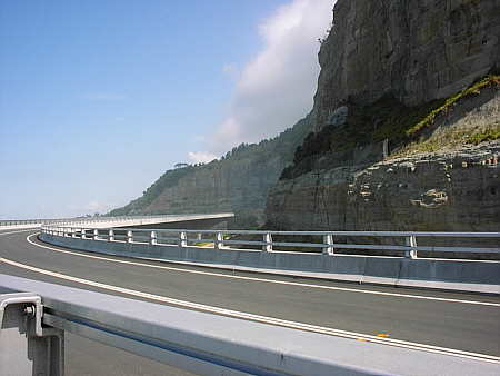 Sea Cliff Bridge