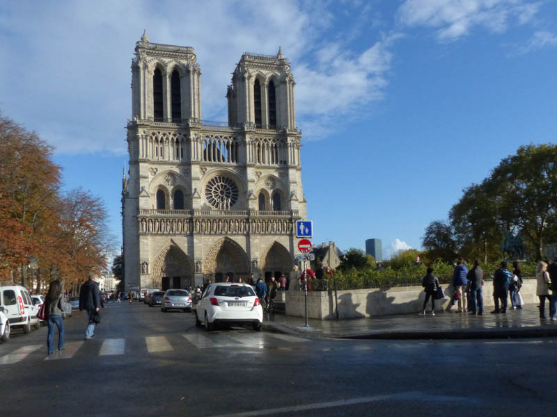 Westfassade von Notre Dame