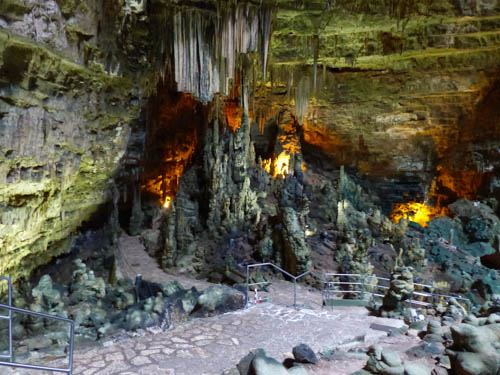 Grotta di Castellana, Grave