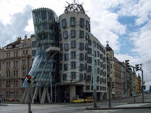 Das Tanzende Haus